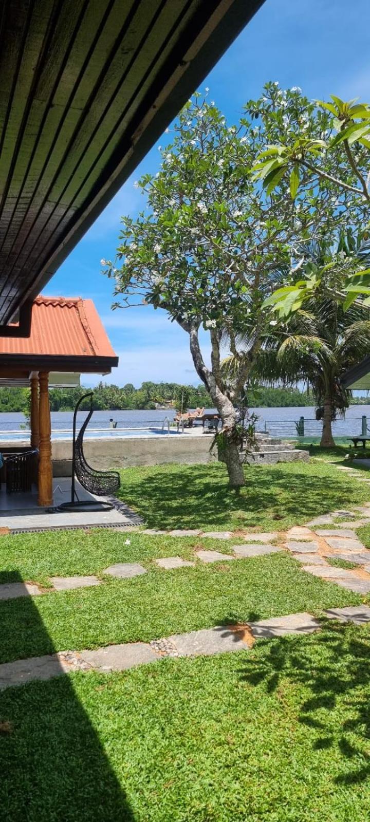 Villa Lausanne Dharga Town Экстерьер фото